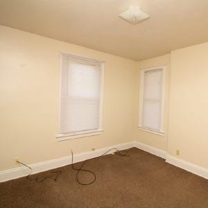 bedroom-2.jpeg